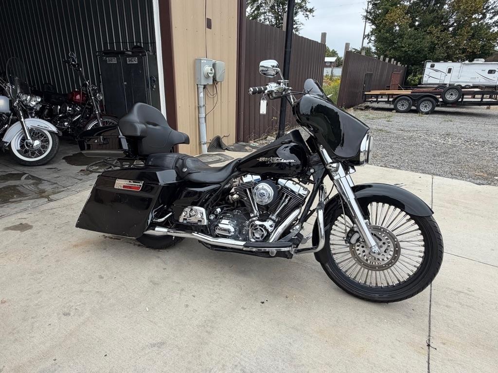 Harley-Davidson FLHRC  2007