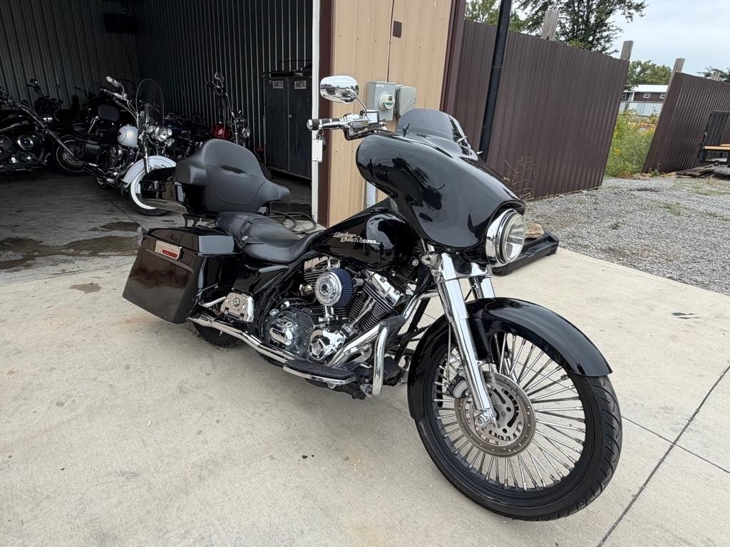 Harley-Davidson FLHRC  2007