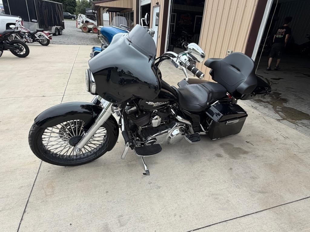 Harley-Davidson FLHRC  2007