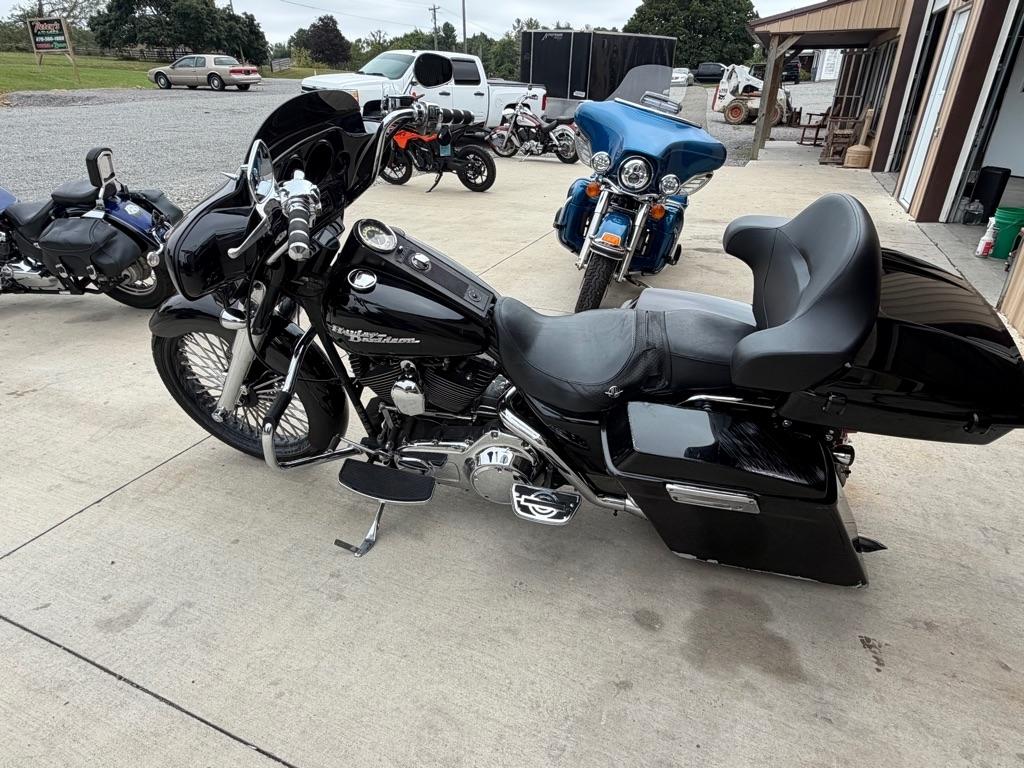 Harley-Davidson FLHRC  2007