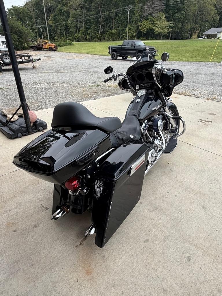 Harley-Davidson FLHRC  2007