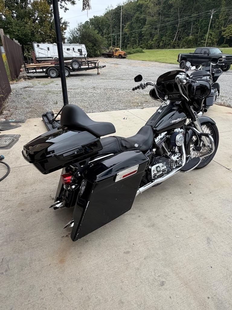 Harley-Davidson FLHRC  2007