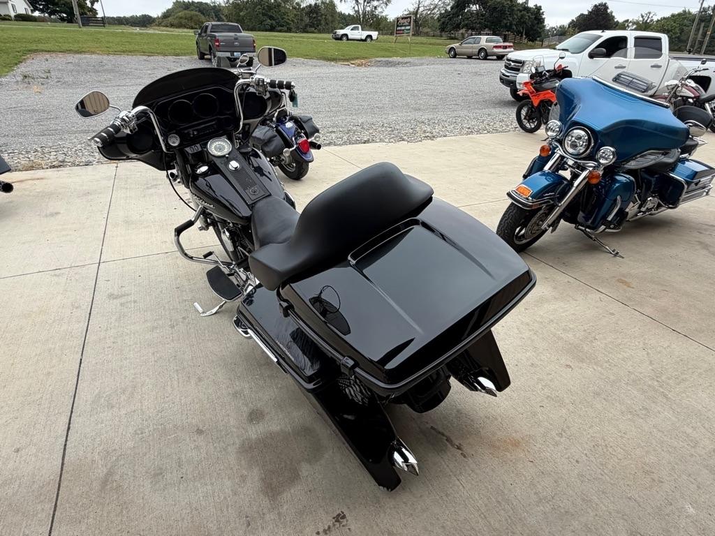 Harley-Davidson FLHRC  2007