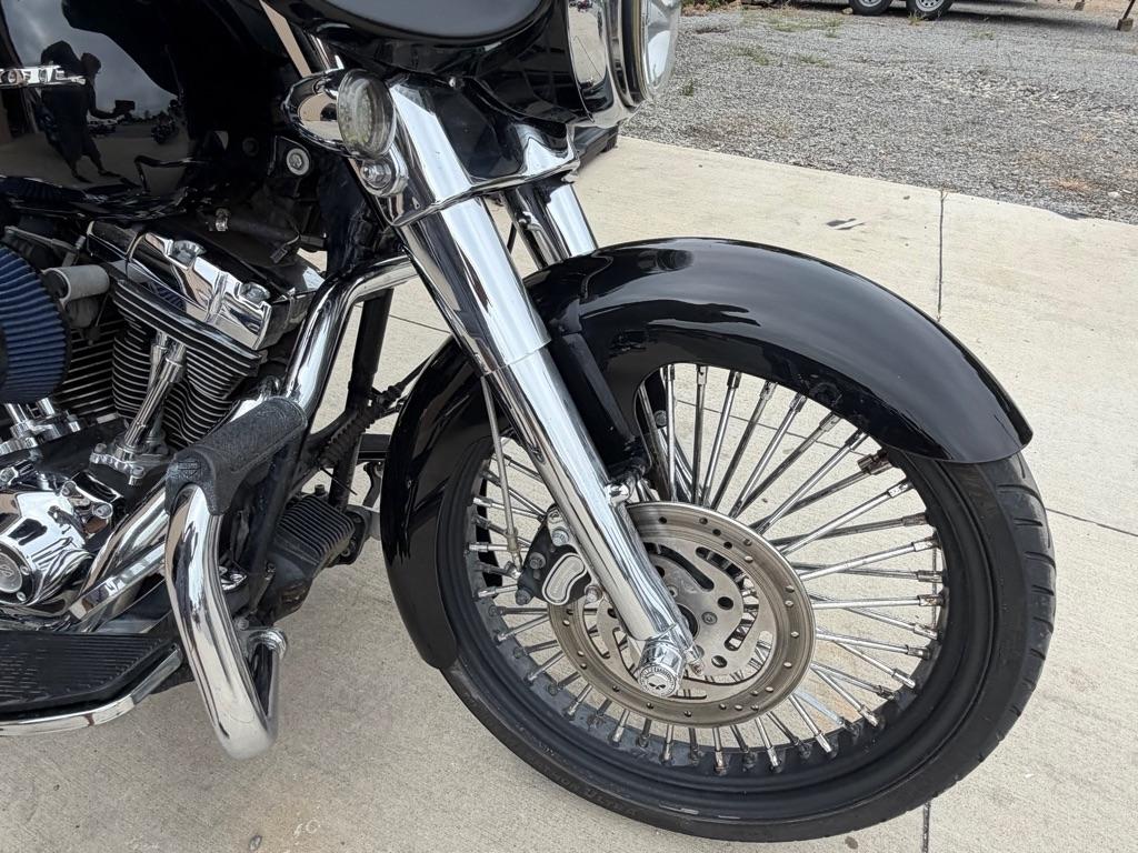 Harley-Davidson FLHRC  2007