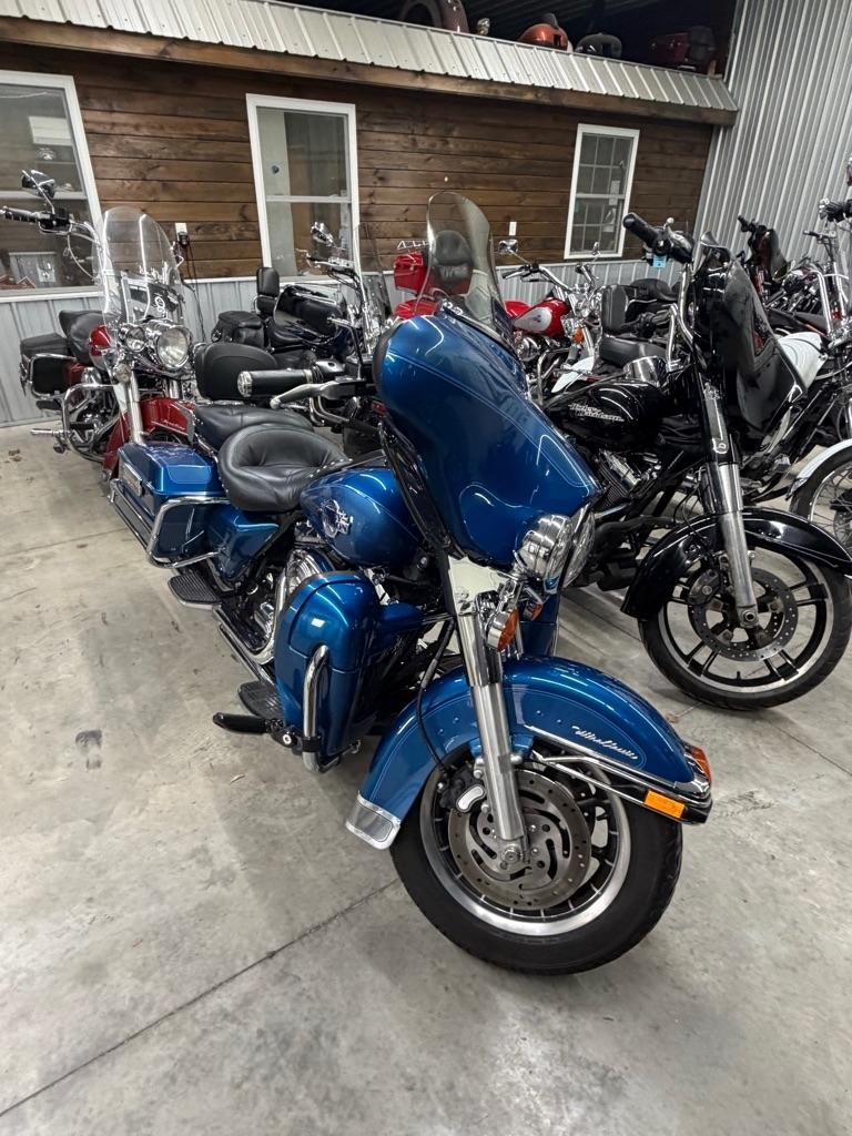 Harley-Davidson FLHTCUI  2005