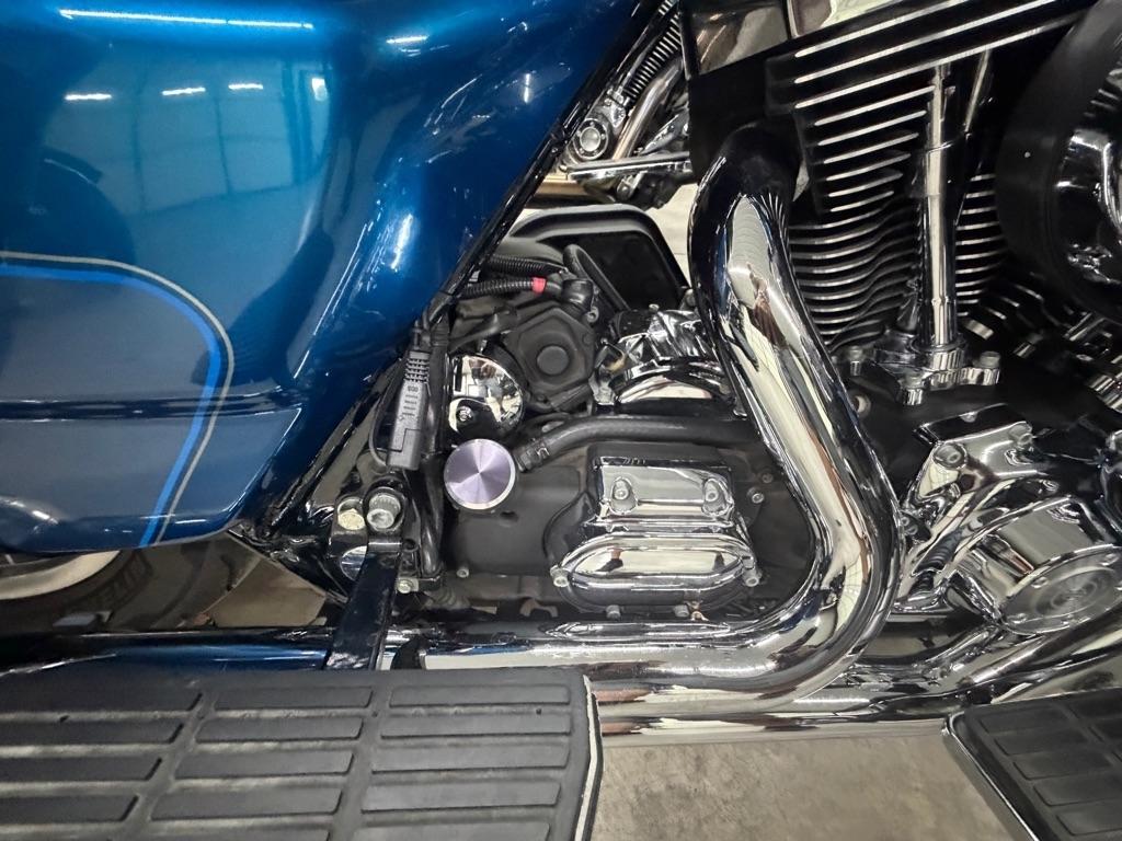 Harley-Davidson FLHTCUI  2005