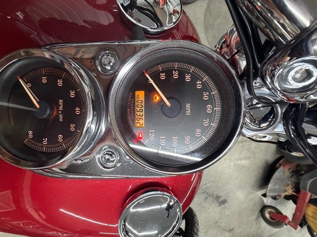 Harley-Davidson FXDL  2004