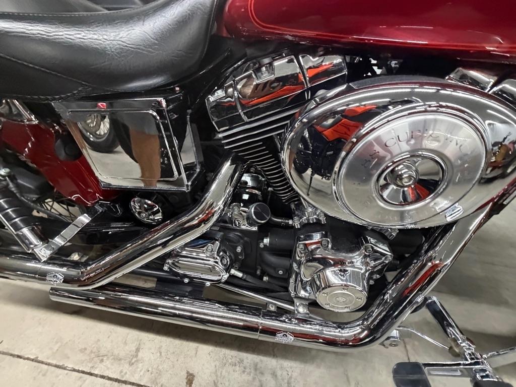 Harley-Davidson FXDL  2004