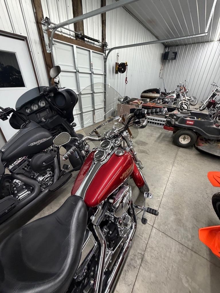 Harley-Davidson FXDL  2004