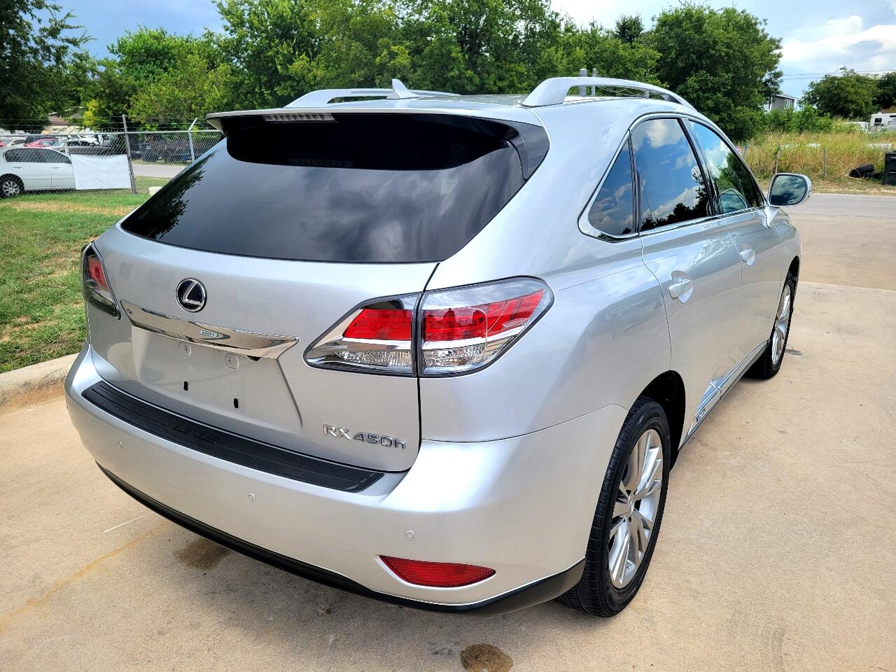 2013 Lexus RX 450h AWD photo 3