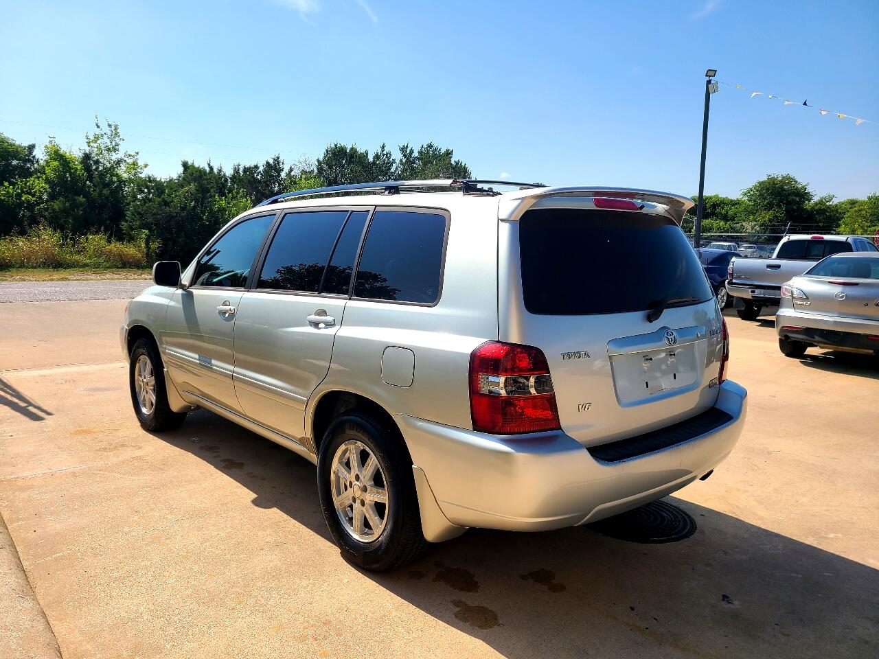 2005 Toyota Highlander photo 3