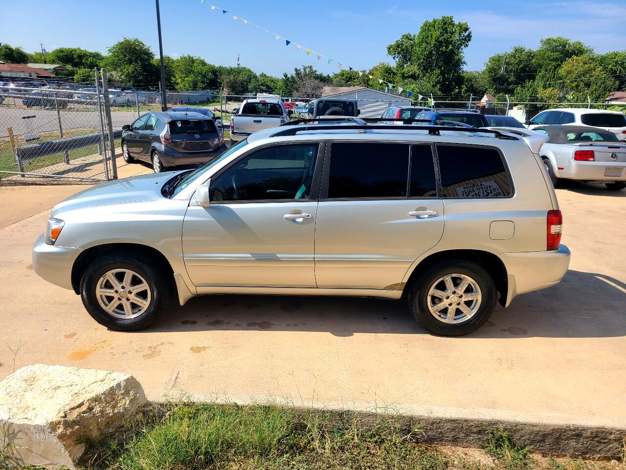 2005 Toyota Highlander photo 4