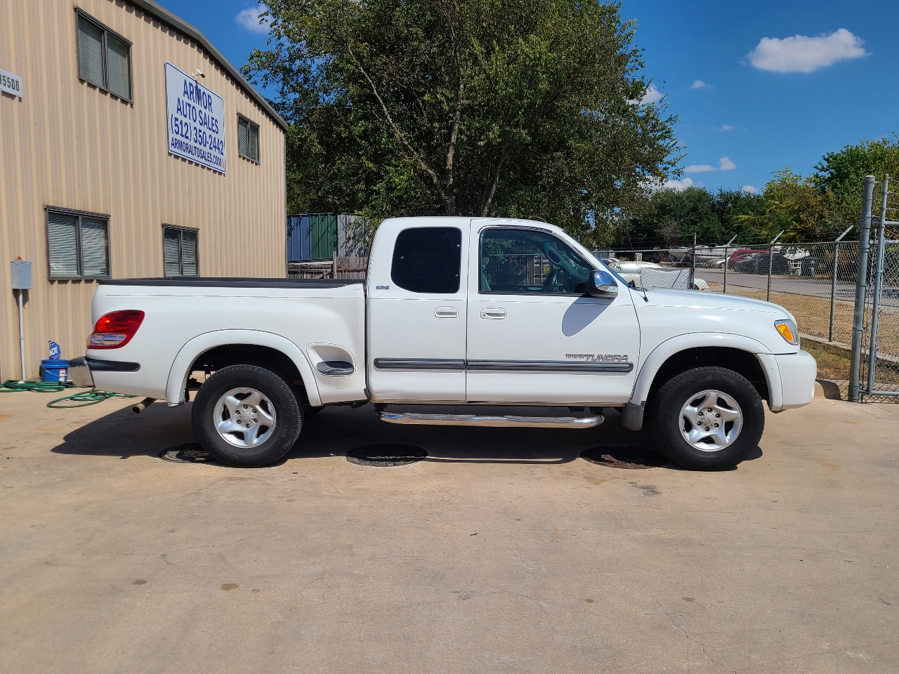 2003 Toyota Tundra SR5 photo 2
