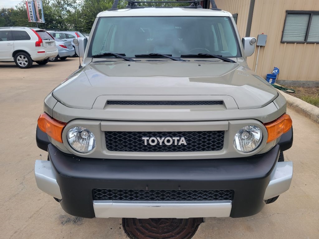 Toyota FJ Cruiser RWD 4dr Auto (Natl) 2008