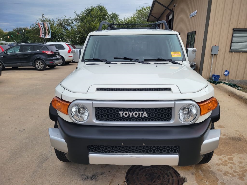 Toyota FJ Cruiser RWD 4dr Auto (Natl) 2014
