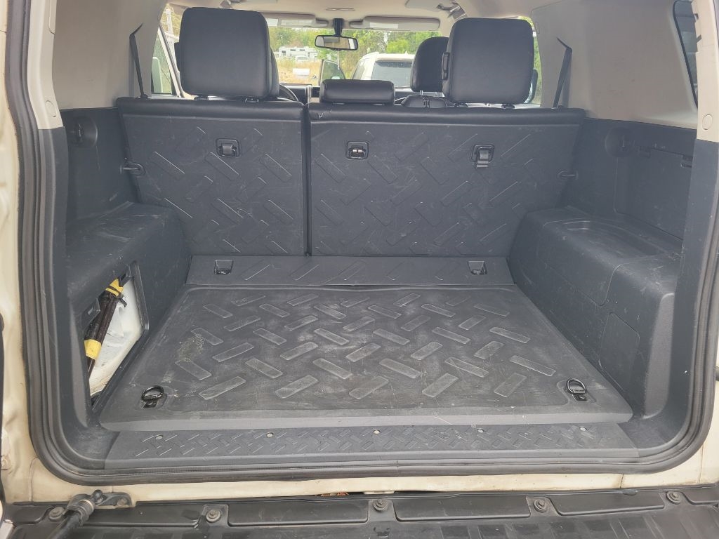 Toyota FJ Cruiser RWD 4dr Auto (Natl) 2014