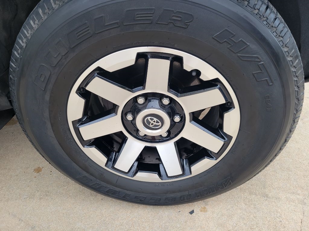 Toyota FJ Cruiser RWD 4dr Auto (Natl) 2014