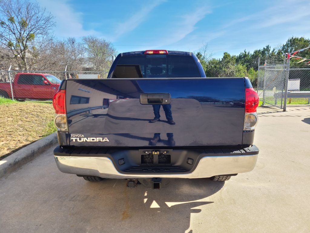 Toyota Tundra 2WD Double 145.7" 4.7L V8 SR5 (Natl 2007