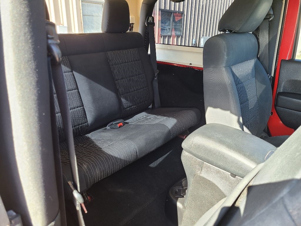 Jeep Wrangler 4WD 2dr Sport 2011