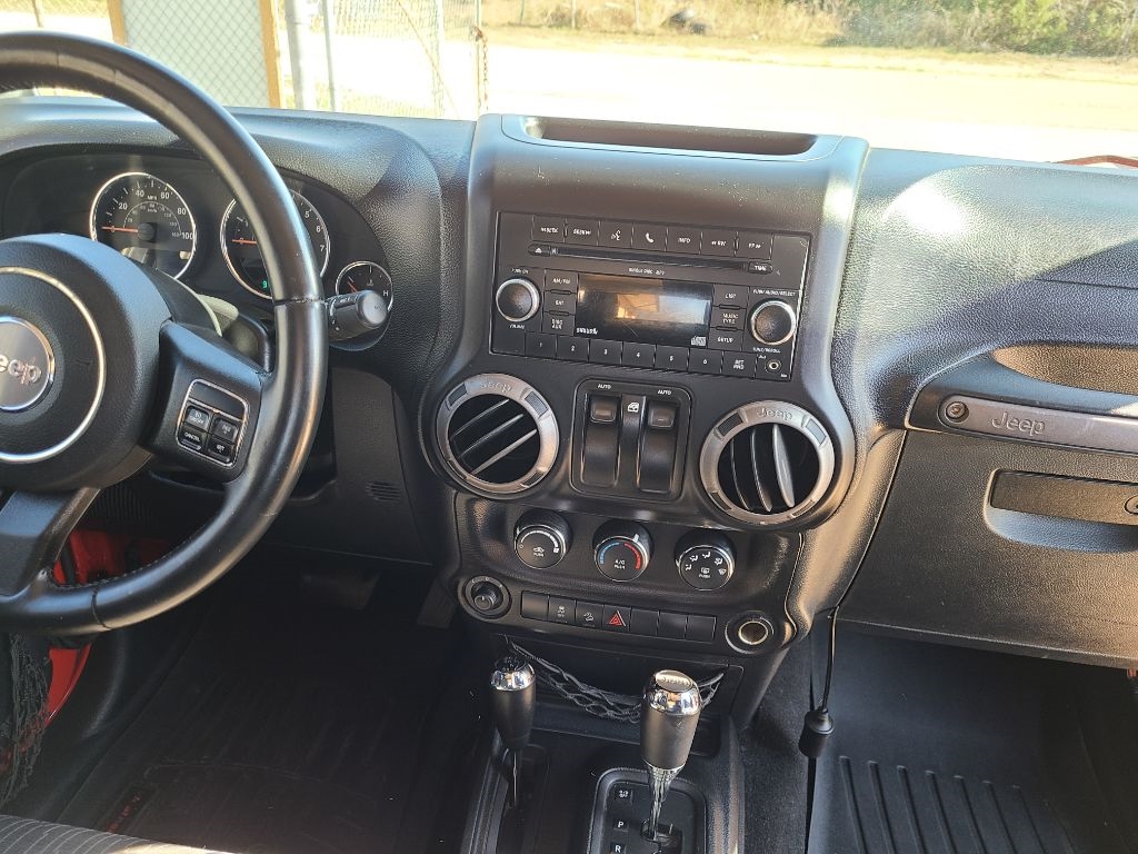 Jeep Wrangler 4WD 2dr Sport 2011