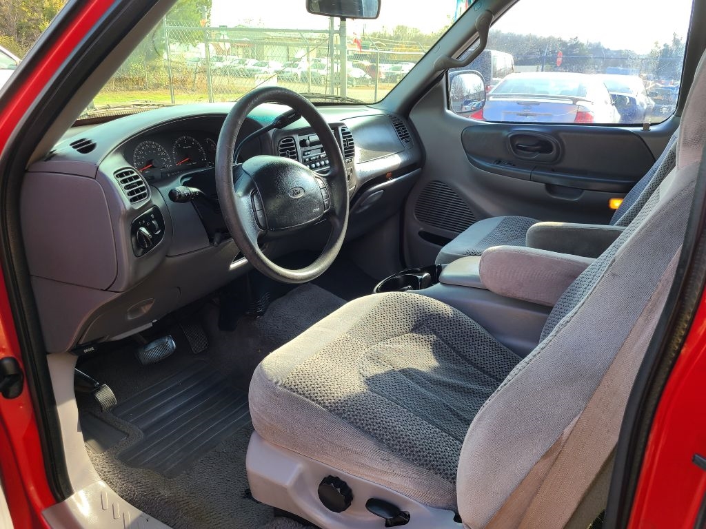 Ford F-150 Supercab 139" 1999