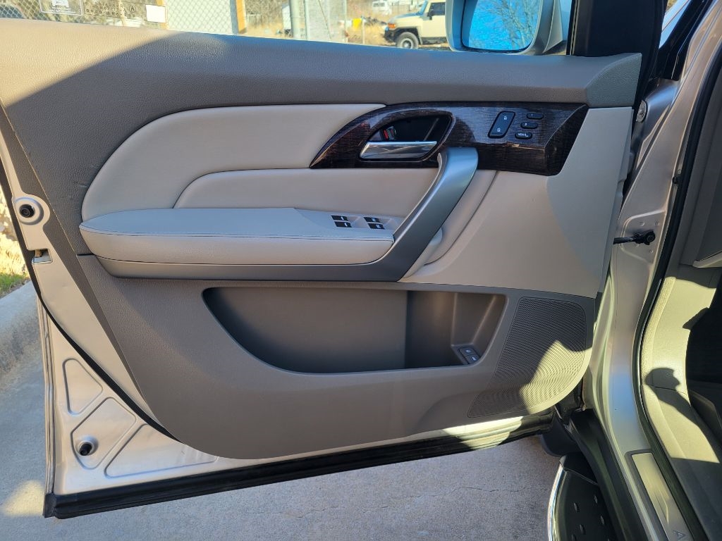 Acura MDX AWD 4dr Technology Pkg 2010