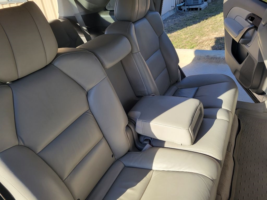 Acura MDX AWD 4dr Technology Pkg 2010