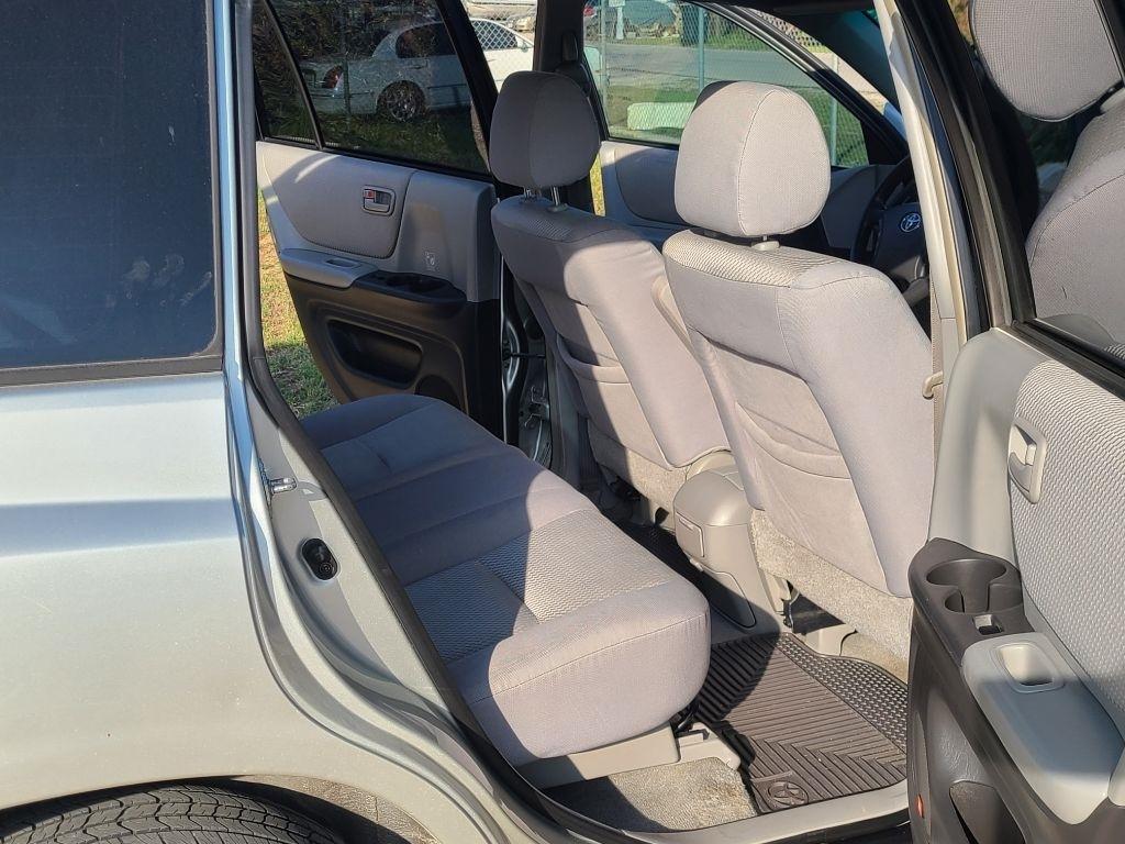 Toyota Highlander 4dr V6 (Natl) 2005