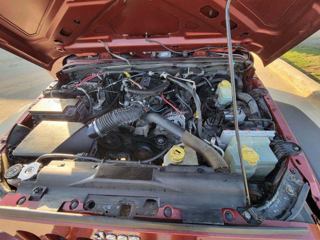 Jeep Wrangler Unlimited 4WD 4dr Sport 2010