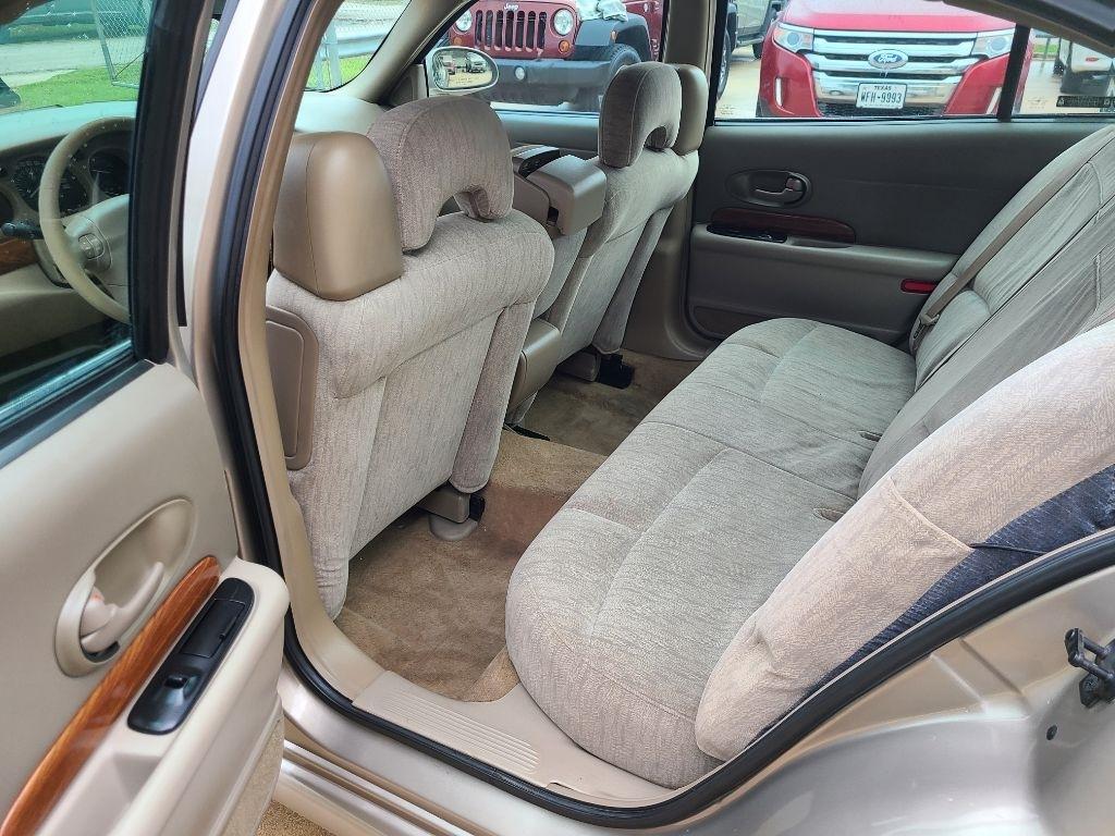 Buick LeSabre 4dr Sdn Custom 2002