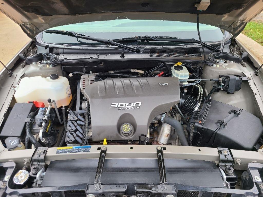 Buick LeSabre 4dr Sdn Custom 2002