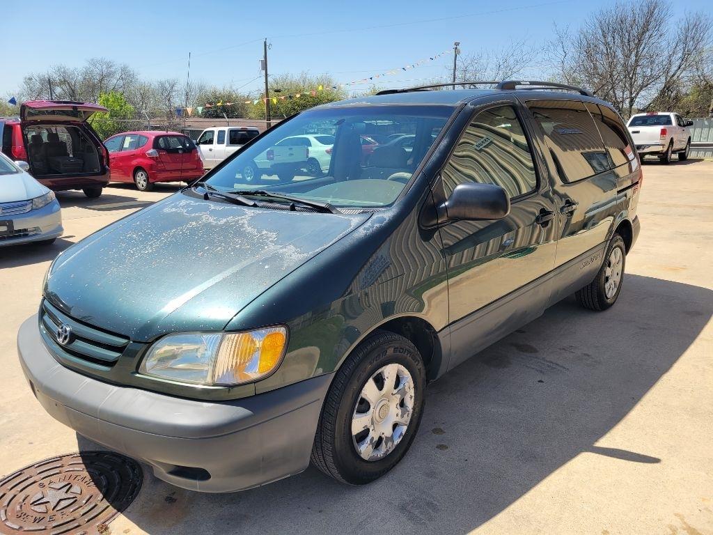 Toyota Sienna 5dr CE (Natl) 2003