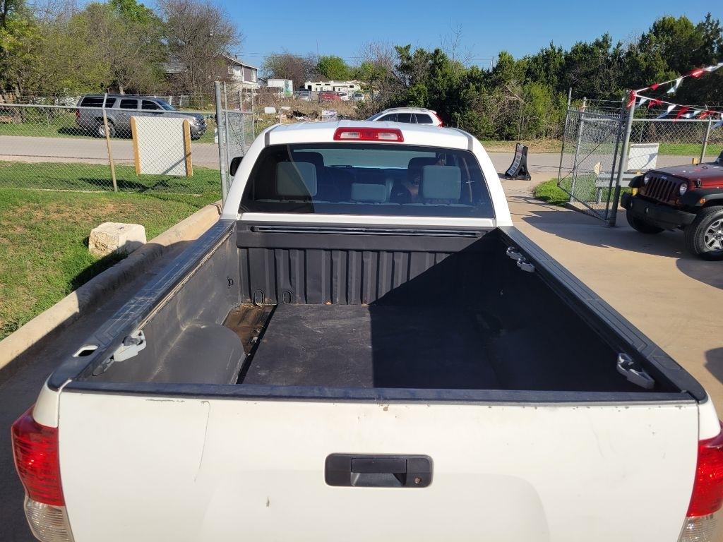 Toyota Tundra 4WD Truck Dbl 4.6L V8 6-Spd AT (Natl) 2010