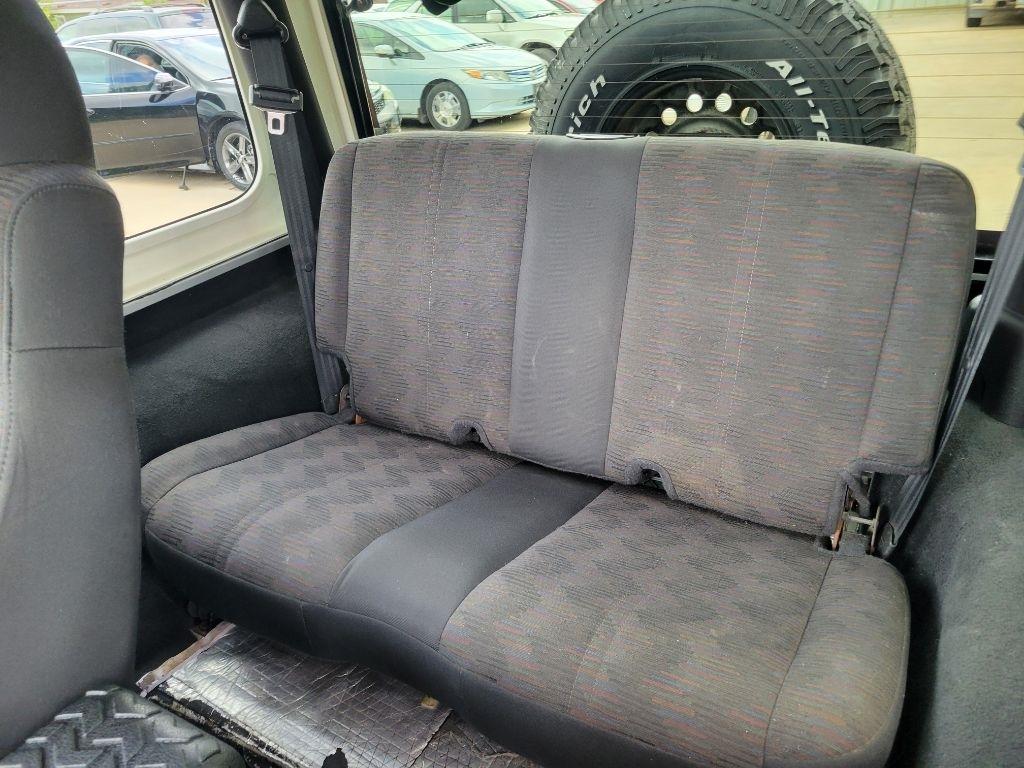 Jeep Wrangler 2dr X 2004