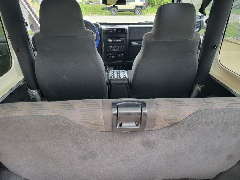 Jeep Wrangler 2dr X 2004