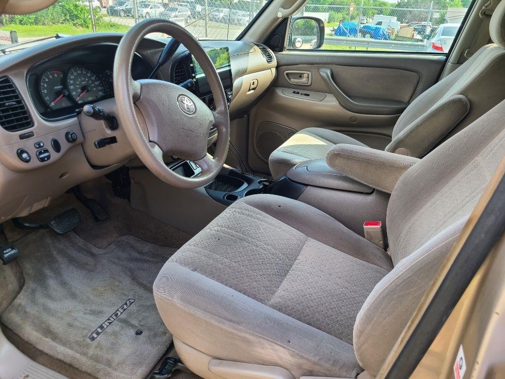 Toyota Tundra DoubleCab V8 SR5 (Natl) 2005