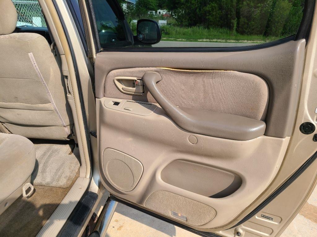 Toyota Tundra DoubleCab V8 SR5 (Natl) 2005