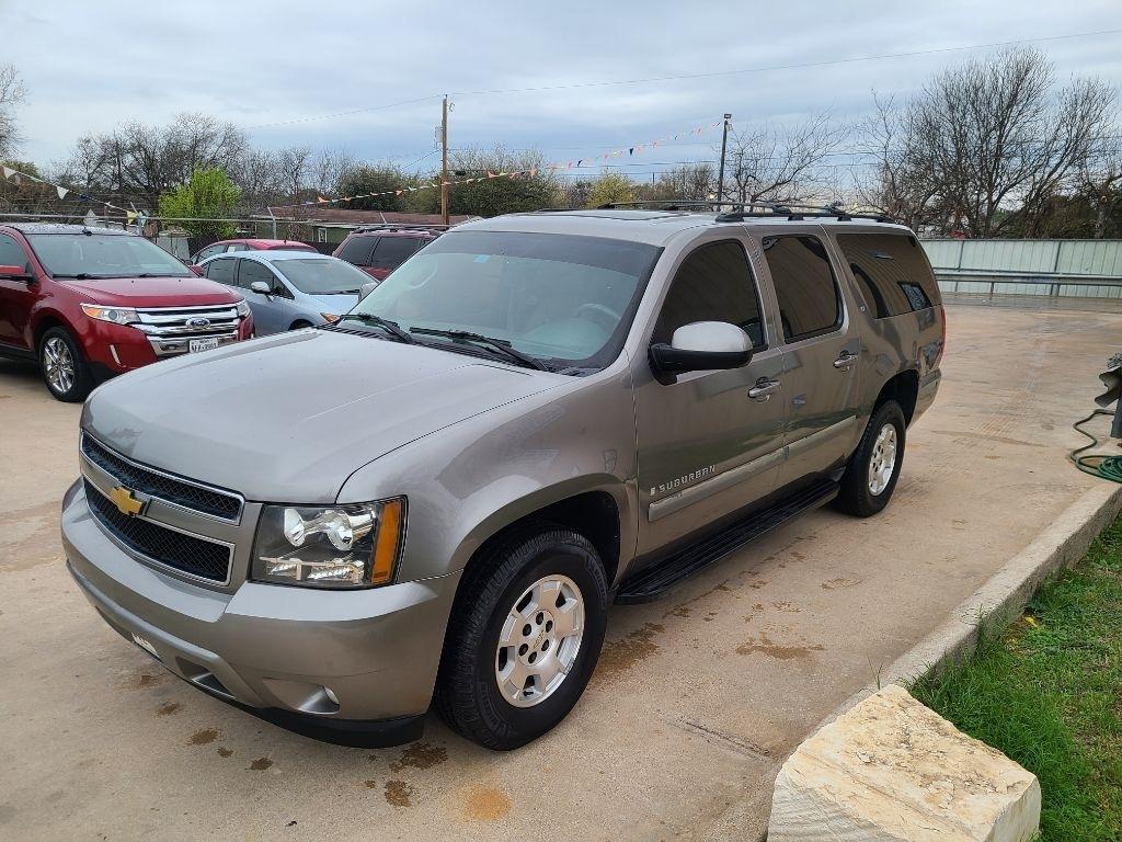 Chevrolet Suburban 2WD 4dr 1500 LT w/2LT 2008