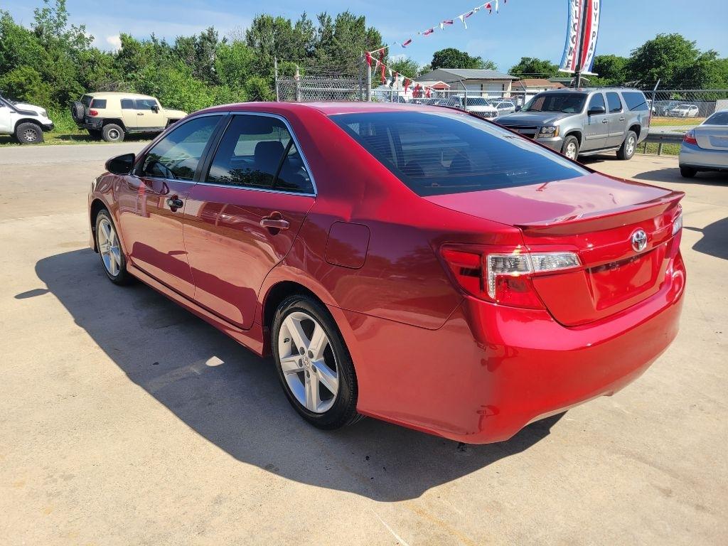 Toyota Camry 4dr Sdn I4 Auto SE Sport Limited Edition (Natl) 2012