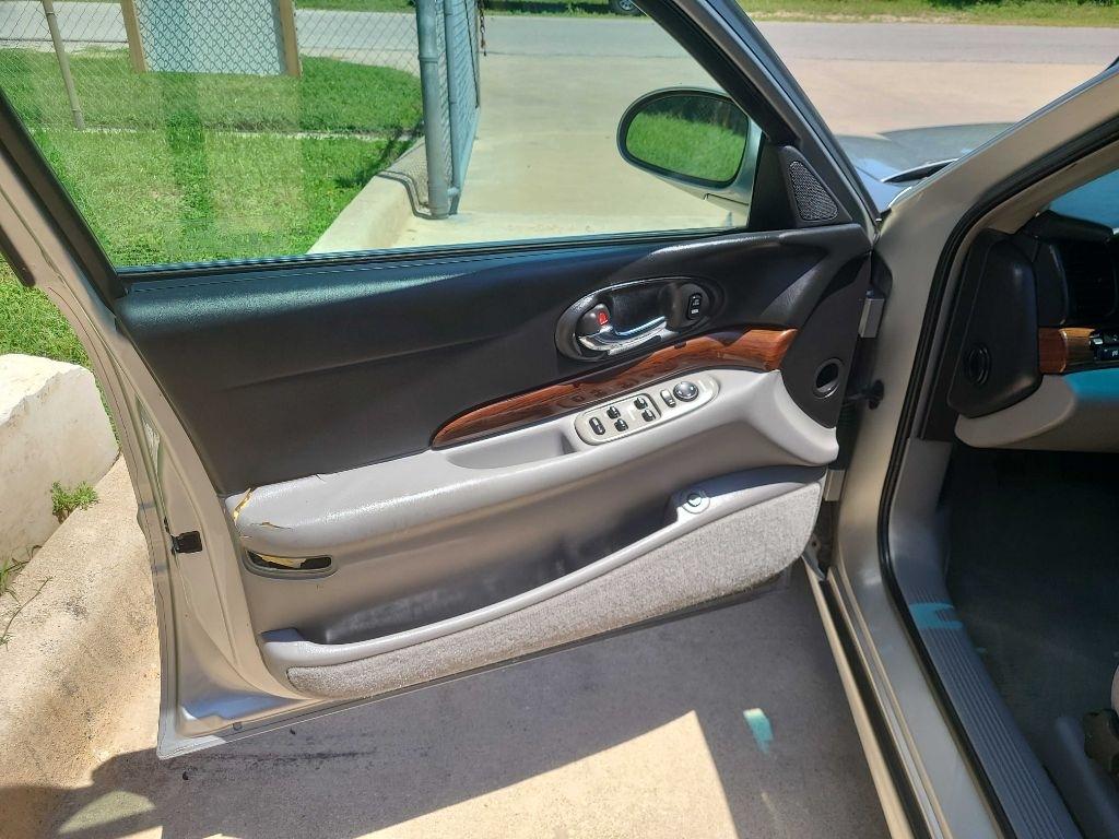 Buick LeSabre 4dr Sdn Custom 2005