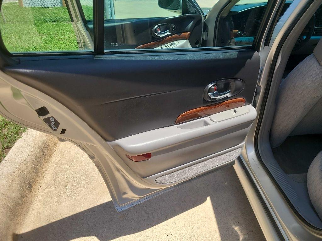 Buick LeSabre 4dr Sdn Custom 2005