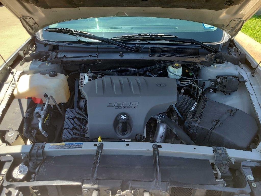 Buick LeSabre 4dr Sdn Custom 2005