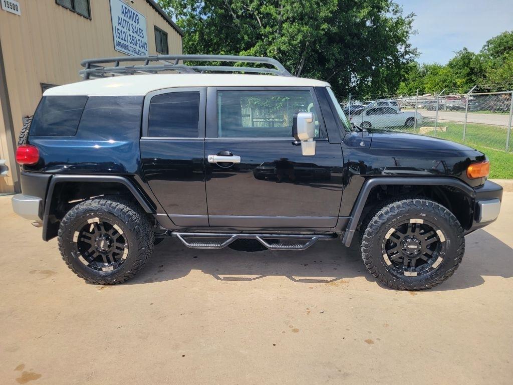 Toyota FJ Cruiser 2WD 4dr Auto (Natl) 2007