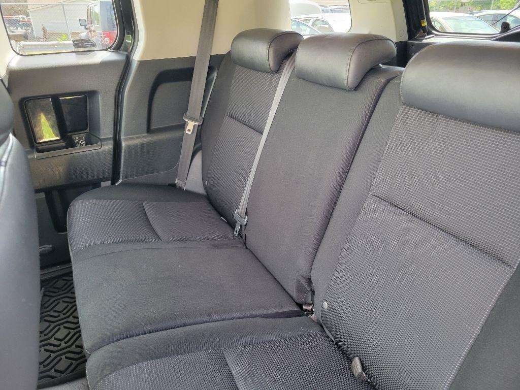 Toyota FJ Cruiser 2WD 4dr Auto (Natl) 2007