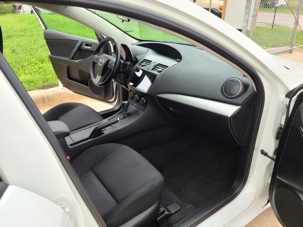 Mazda MAZDA3 4dr Sdn Man i Touring 2013