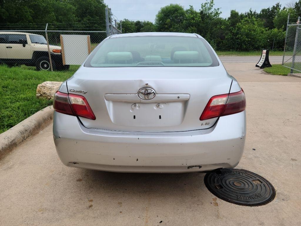 Toyota Camry 4dr Sdn I4 Man LE (Natl) 2008