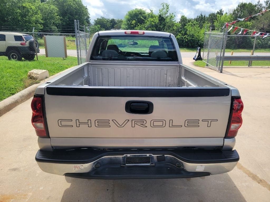 Chevrolet Silverado 1500 Ext Cab 143.5" WB 2WD LS 2006