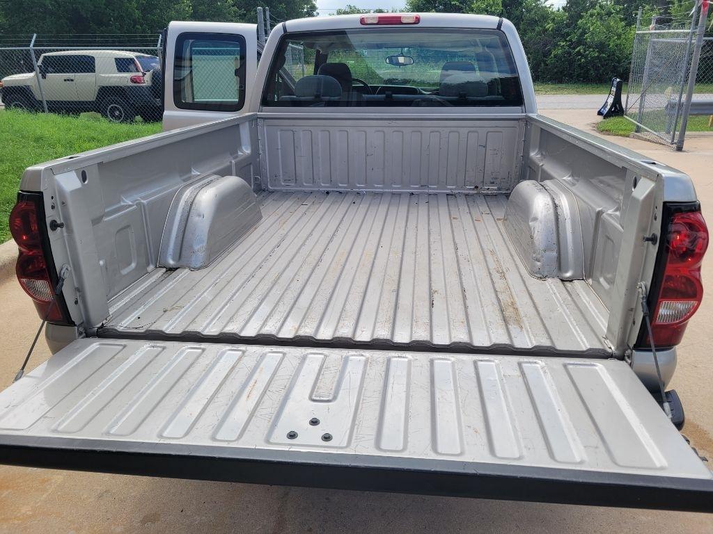 Chevrolet Silverado 1500 Ext Cab 143.5" WB 2WD LS 2006