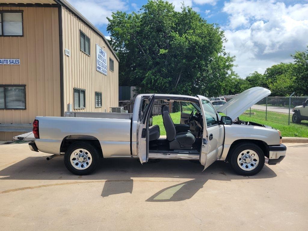 Chevrolet Silverado 1500 Ext Cab 143.5" WB 2WD LS 2006