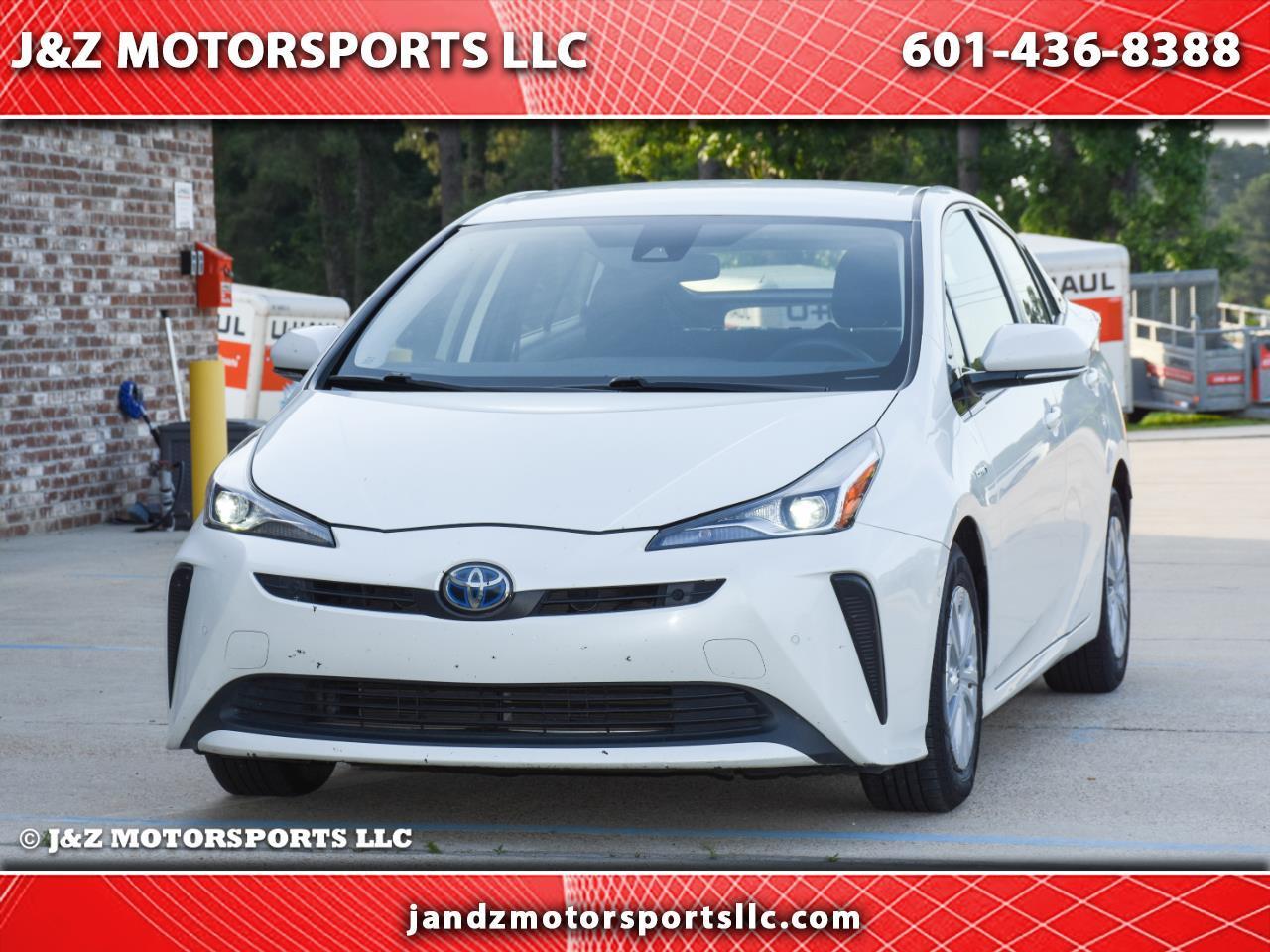 2019 Toyota Prius L Eco